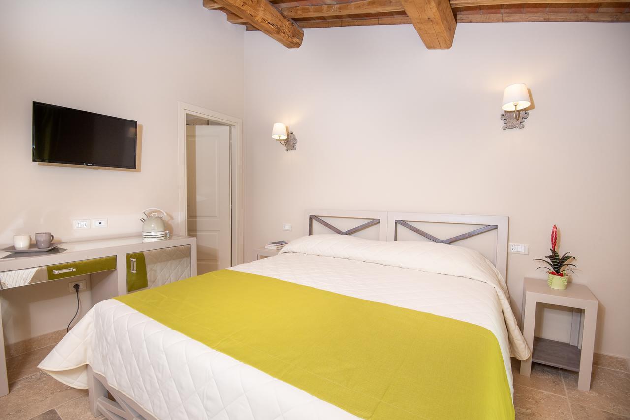 לינה וארוחת בוקר קסטנייטו קרדוצ'י Relais Dei Molini מראה חיצוני תמונה