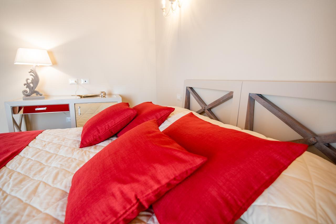 לינה וארוחת בוקר קסטנייטו קרדוצ'י Relais Dei Molini מראה חיצוני תמונה
