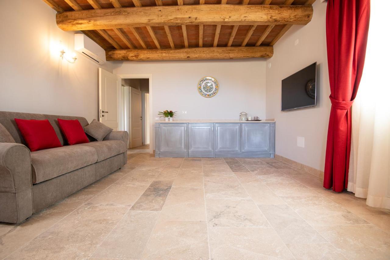 לינה וארוחת בוקר קסטנייטו קרדוצ'י Relais Dei Molini מראה חיצוני תמונה